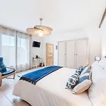 Ile D'aix By Interhome