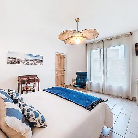 Ile D'aix By Interhome