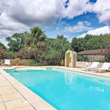 Ile D'aix By Interhome
